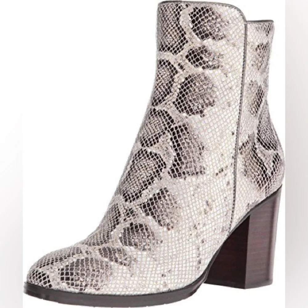 Donald J. Pliner Sonoma Snakeskin Print Ankle Block Heel Boot 7.5M
